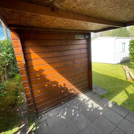 Forest Feelings - Op 5 Sterren Park Met Heerlijke Prive Tuin アパート