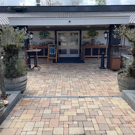 Forest Feelings - Op 5 Sterren Park Met Heerlijke Prive Tuin Beekbergen